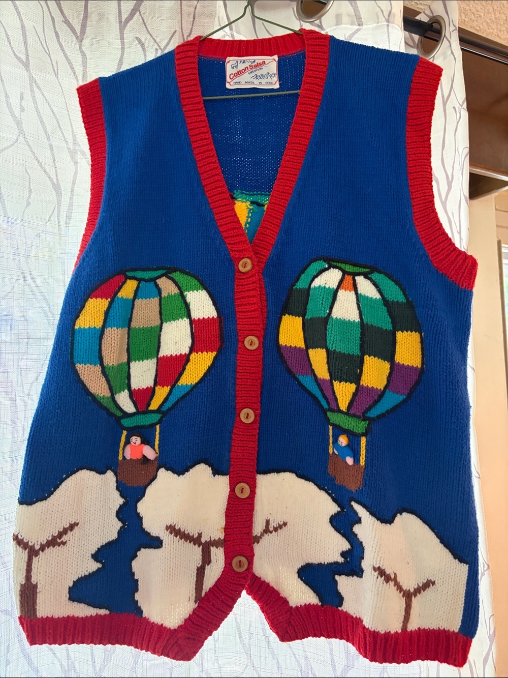 Cotton Salsa Hand Made Women’s Hot Air Balloon Knit Vest - Blue & Red